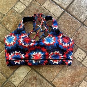 Fireworks strappy sports bra